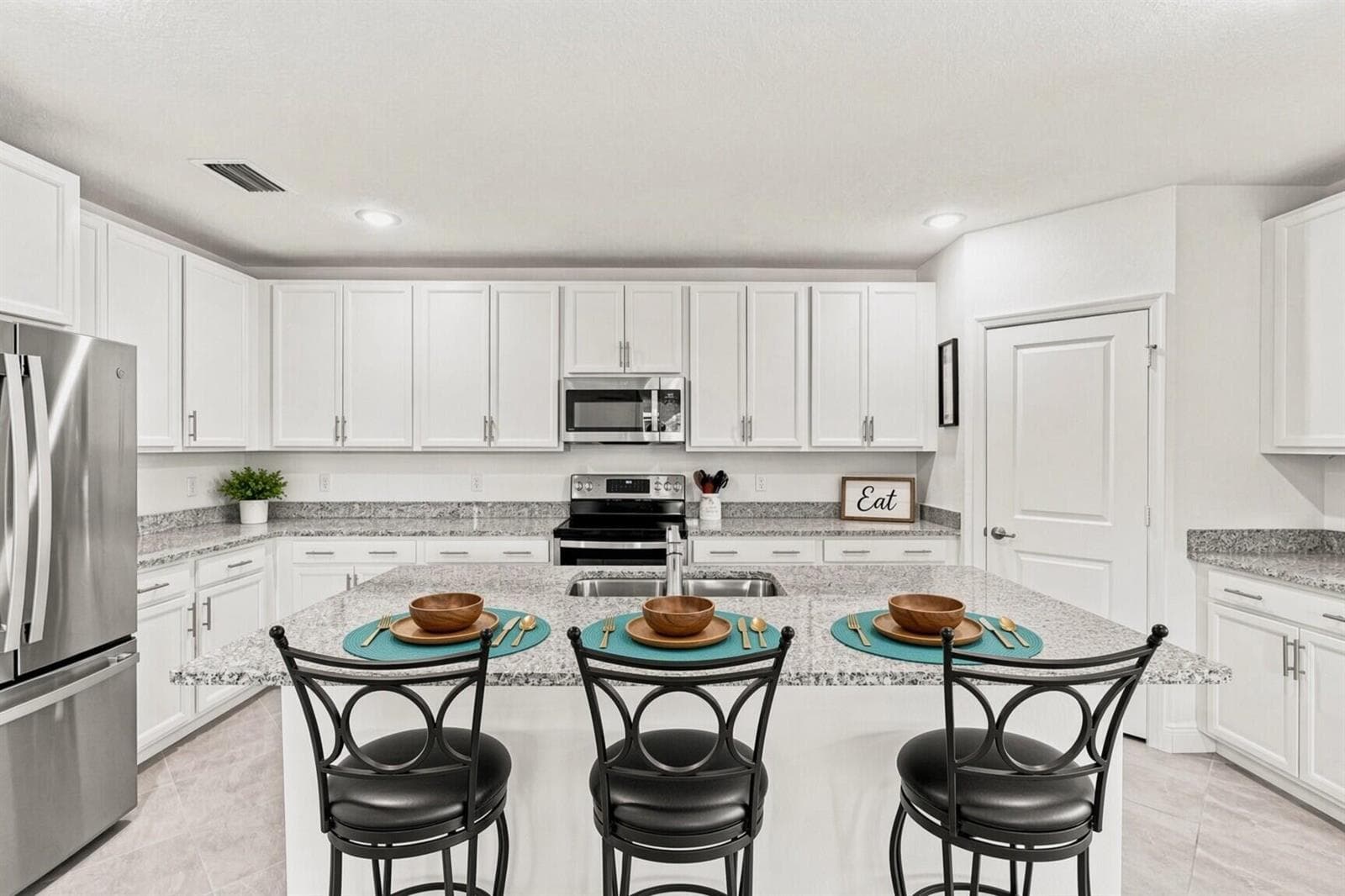 226 SW MILBURN Circle, Port St. Lucie, FL 34953 photo 8