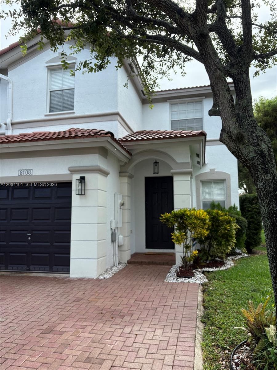 8108 NW 108th Ct, Doral, FL 33178 photo 3