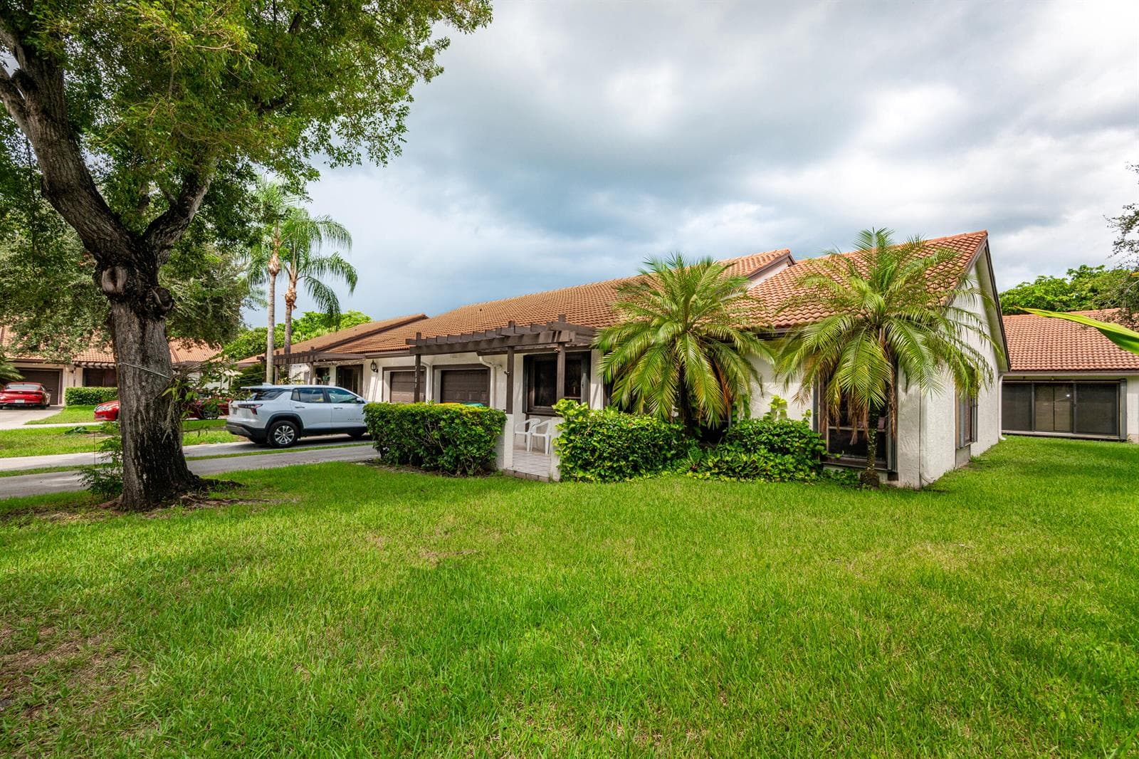 7143 WISTERIA Way, Tamarac, FL 33321 photo 2