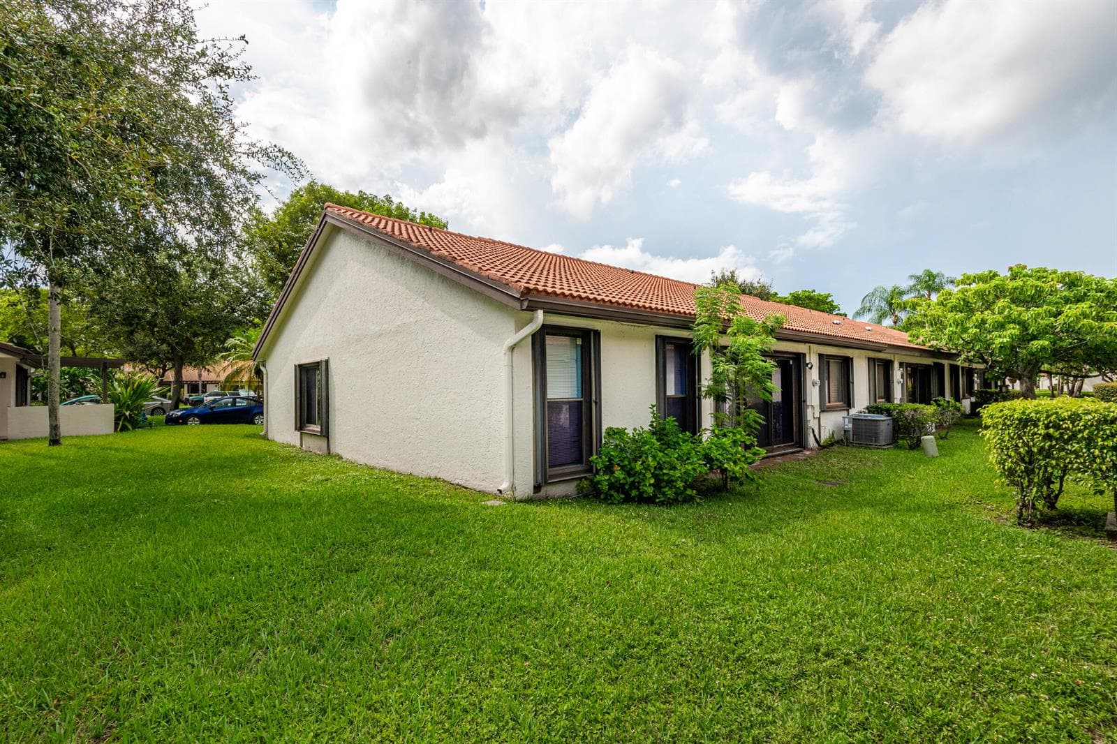 7143 WISTERIA Way, Tamarac, FL 33321 photo 3
