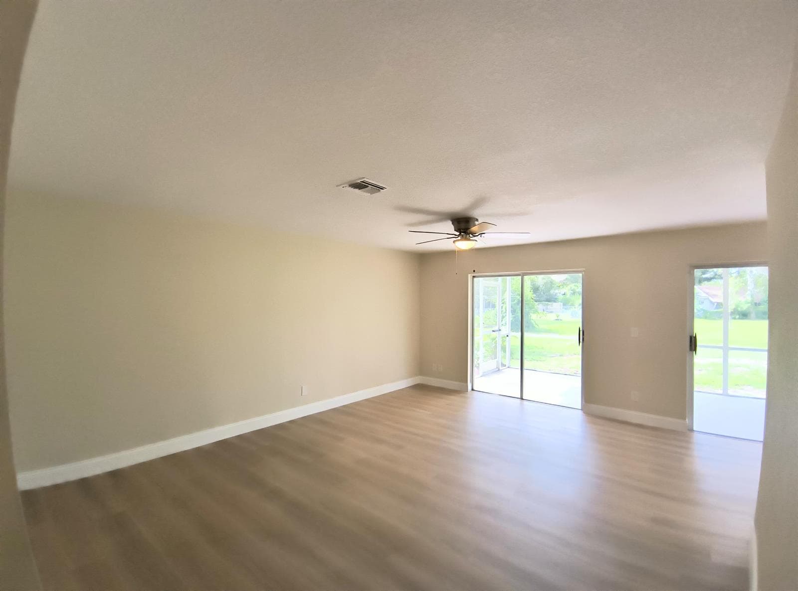 6903 COQUINA Avenue, Fort Pierce, FL 34951 photo 5