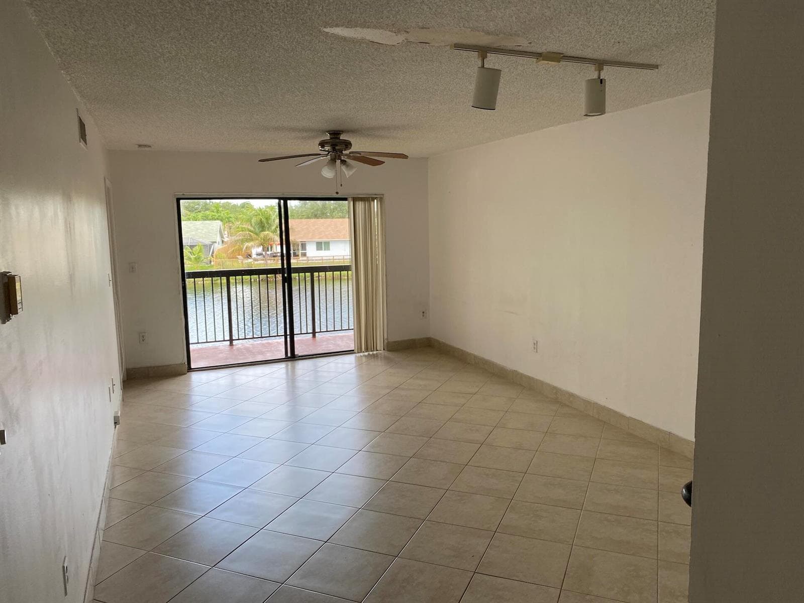 9891 NOB HILL Lane # 9891, Sunrise, FL 33351 photo 3