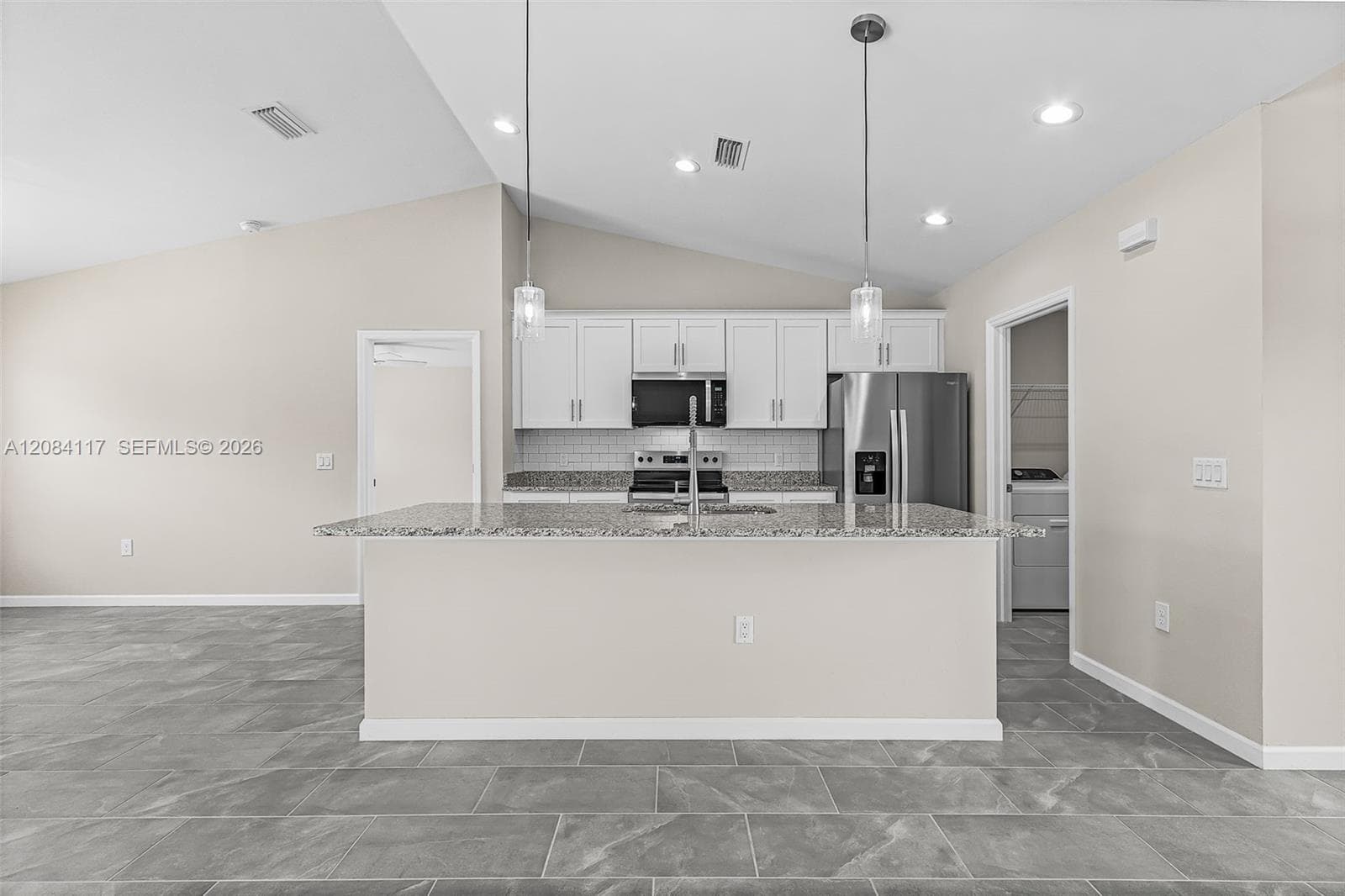 2305 NW 34 ave, Cape Coral, FL 33993 photo 7