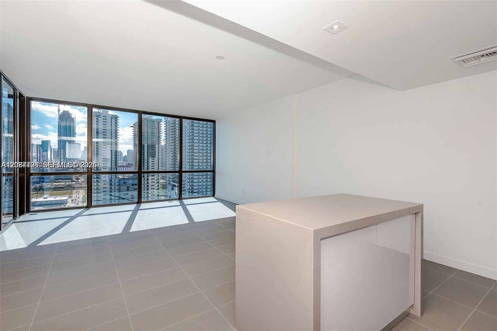 1600 NE 1st Ave # 2106, Miami, FL 33132 photo 10
