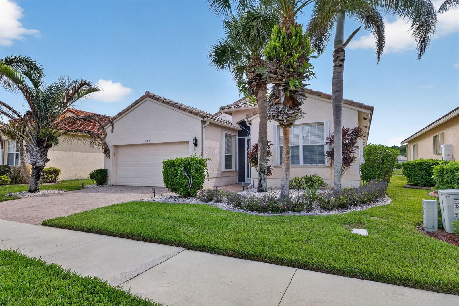 309 NW Toscane Trail, Port St. Lucie, FL 34986 photo 2