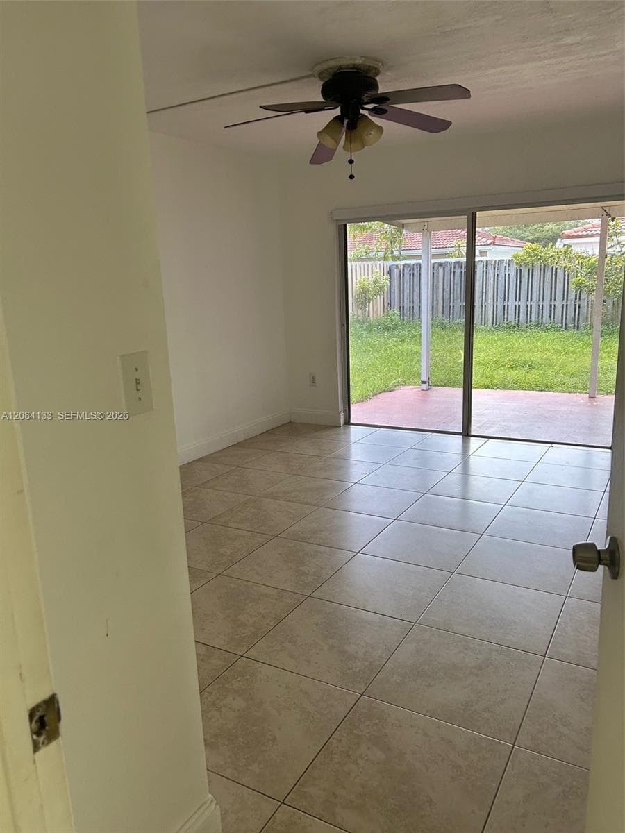 9136 NW 192nd Ter, Hialeah, FL 33018 photo 6