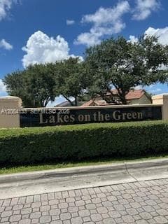 9136 NW 192nd Ter, Hialeah, FL 33018 photo 4