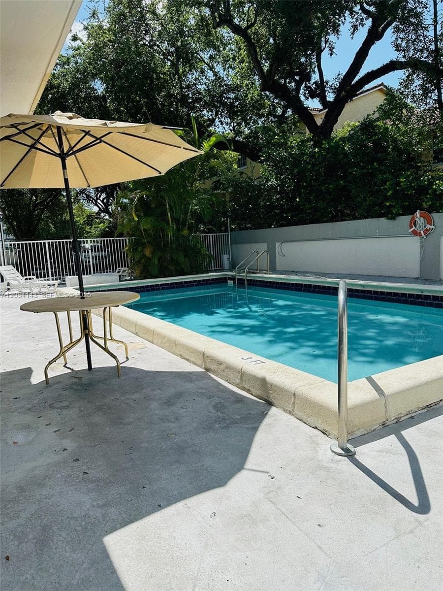 8950 NE 8th Ave # 203, Miami, FL 33138 photo 11