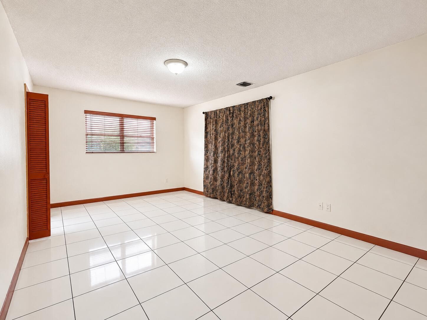 727 SW 5TH Street, Dania Beach, FL 33004 photo 6