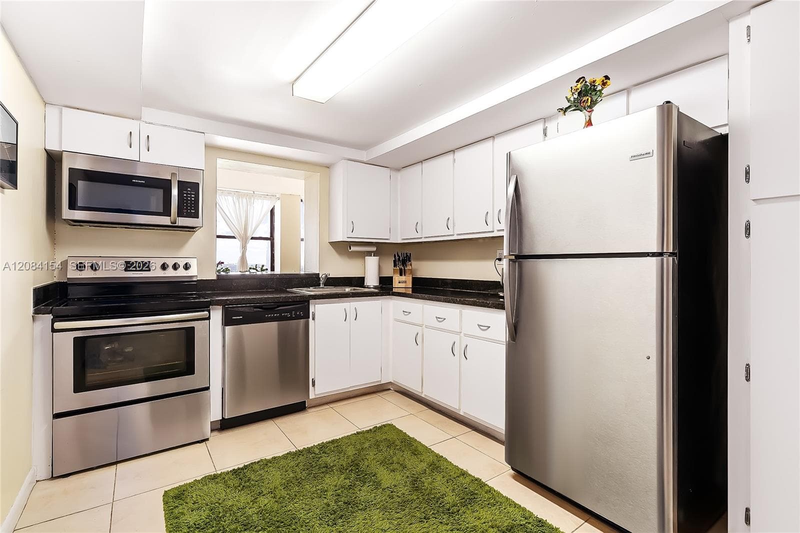 800 Parkview Dr # 901, Hallandale Beach, FL 33009 photo 5