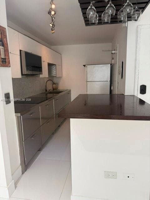 5555 Collins Ave # 4P, Miami Beach, FL 33140 photo 2