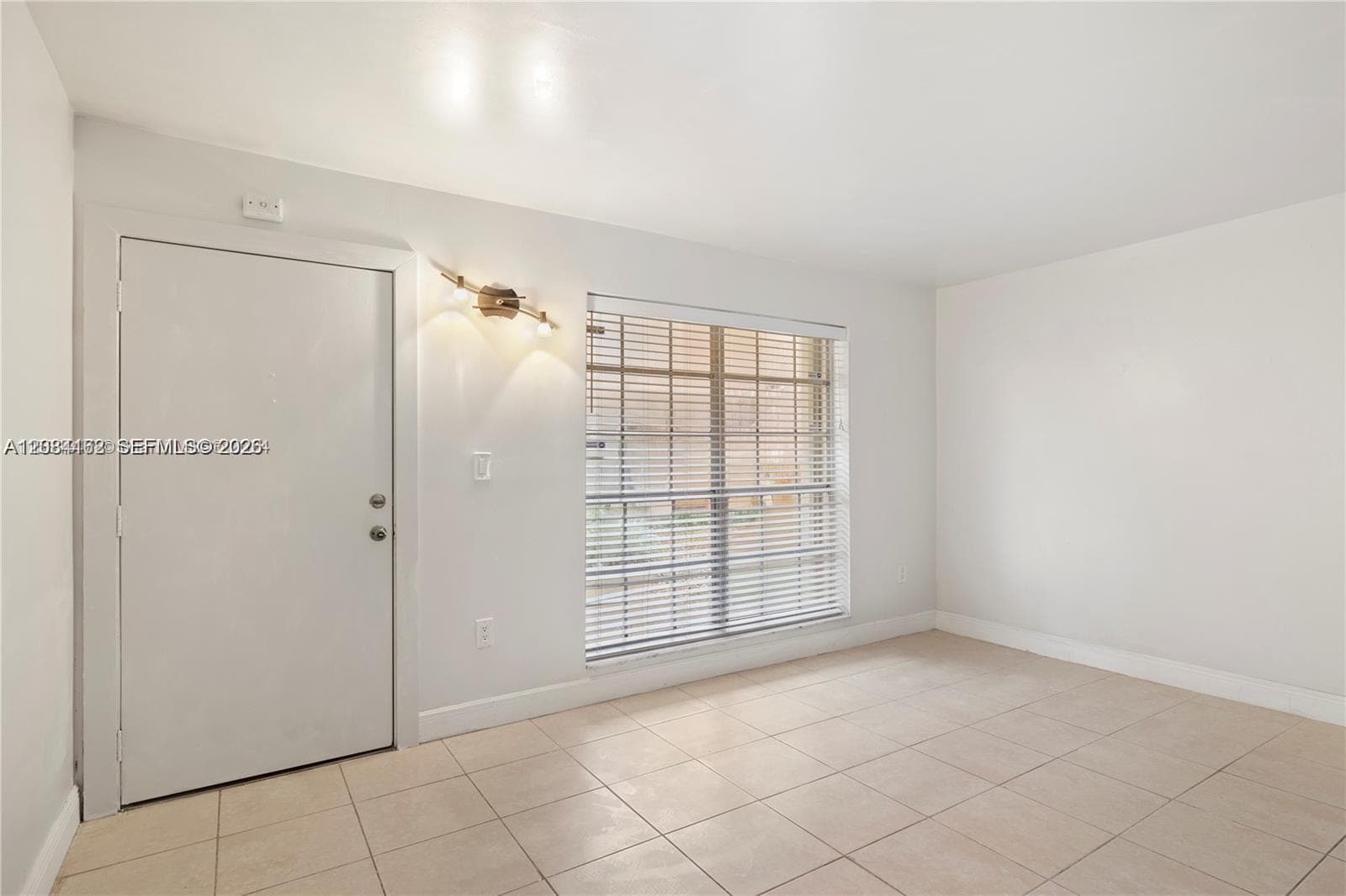 7241 Miami Lakes Dr # D19, Miami Lakes, FL 33014 photo 5