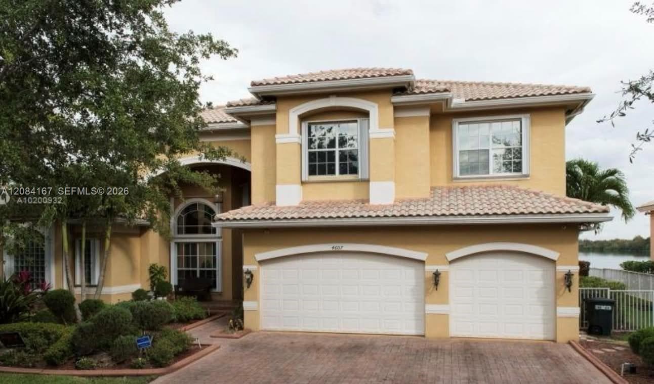 4607 SW 195th Ter, Miramar, FL 33029