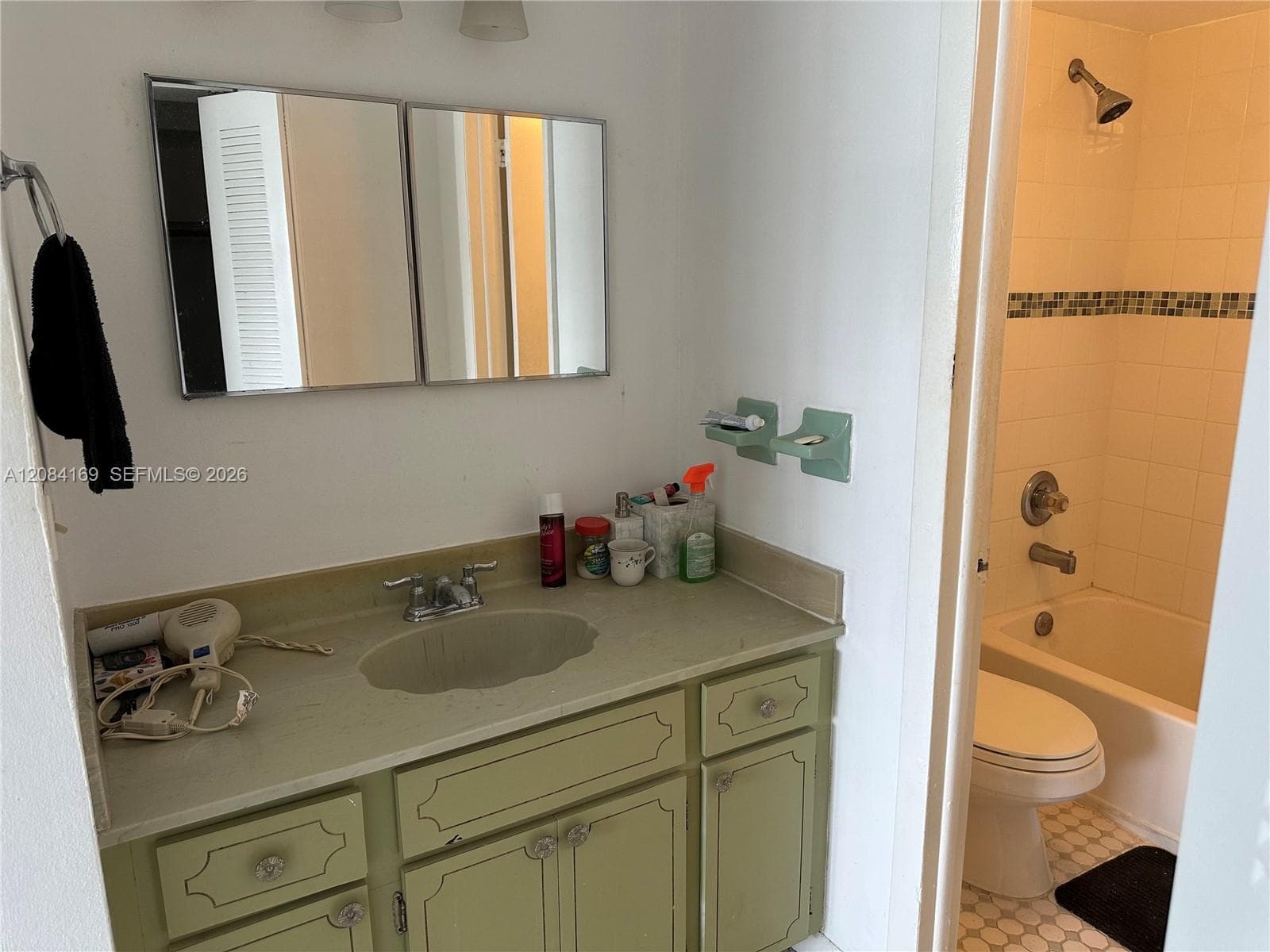 3665 NE 167th St # 307, North Miami Beach, FL 33160 photo 7