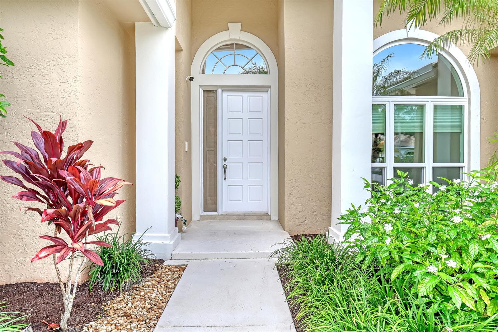 23 Windward Isle, Palm Beach Gardens, FL 33418 photo 5