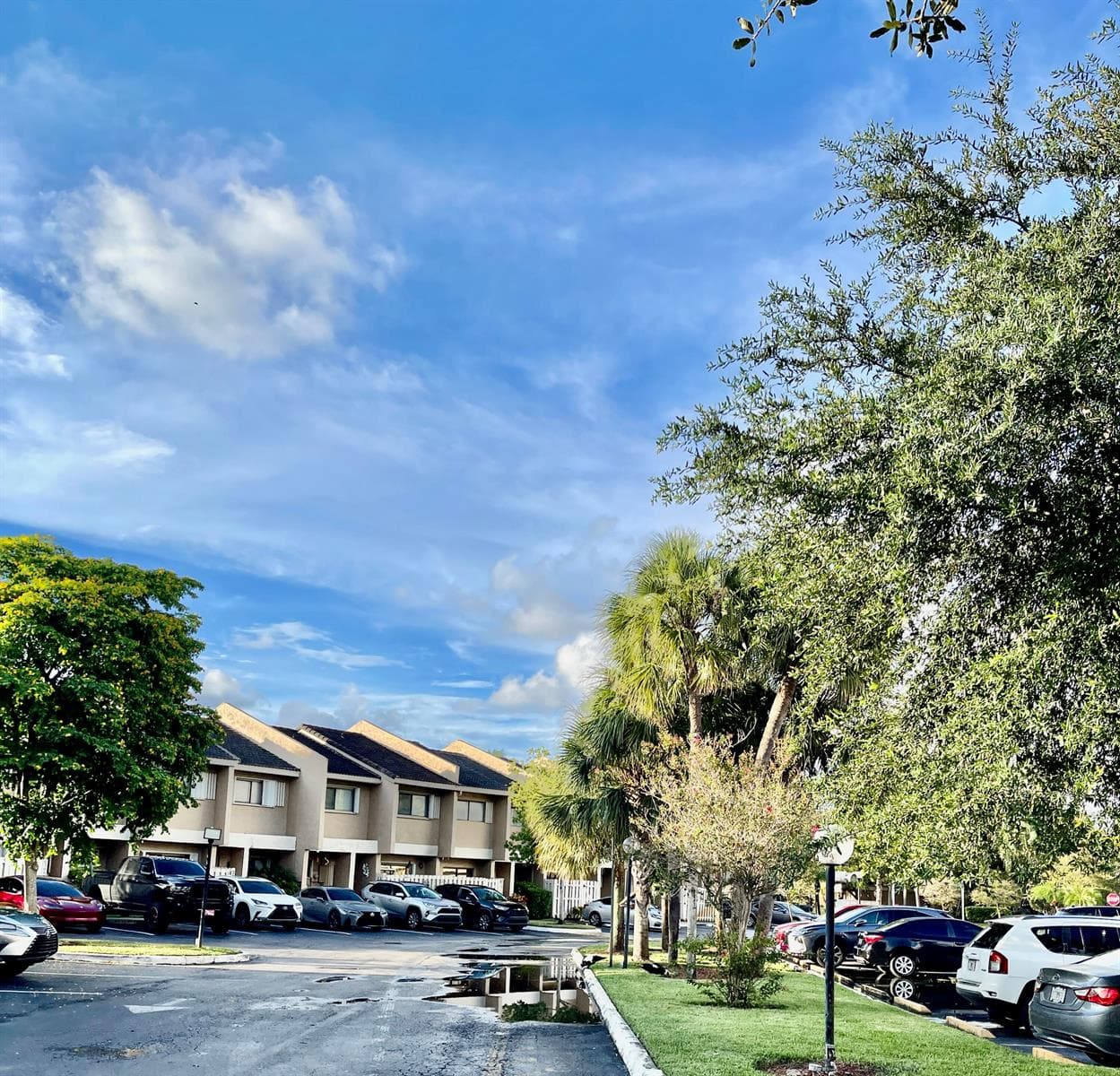 3555 NW 91st Lane, Sunrise, FL 33351 photo 2