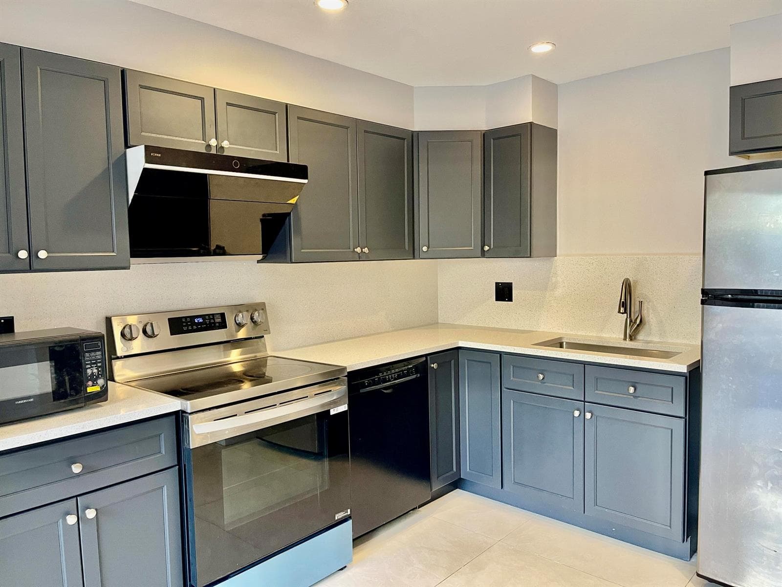 3555 NW 91st Lane, Sunrise, FL 33351 photo 8
