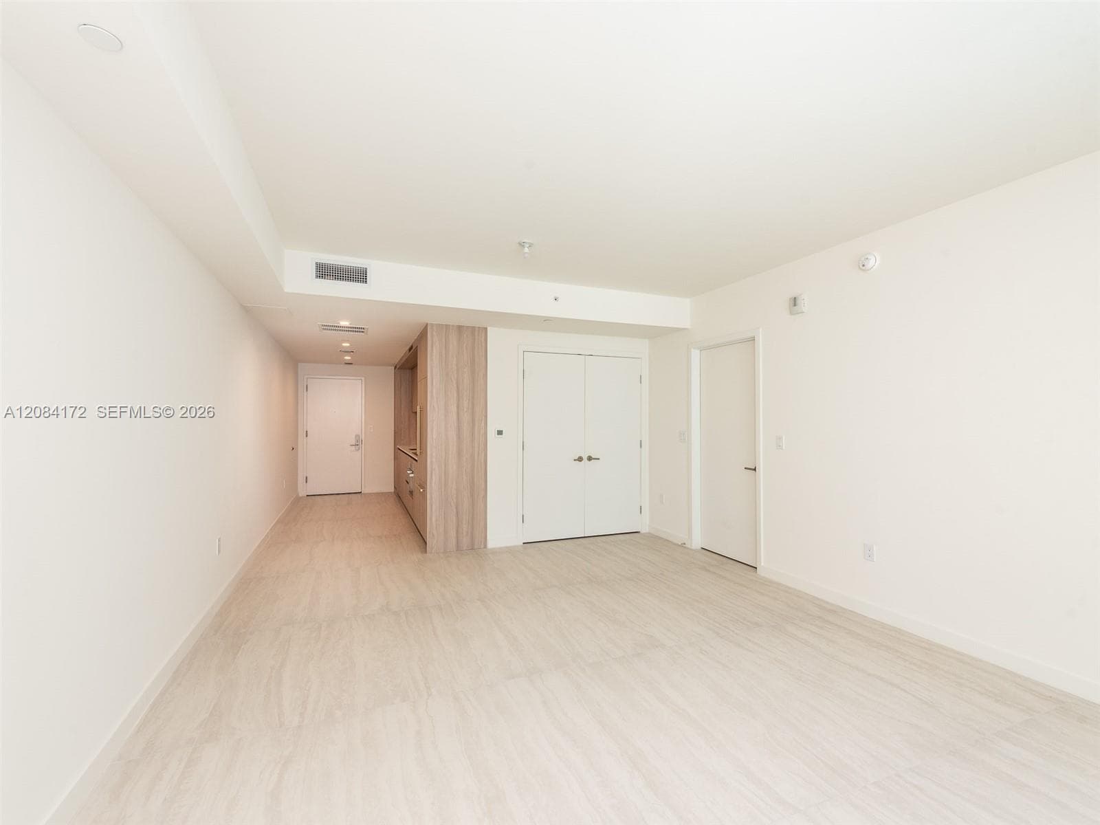 77 SE 5th St # 1714, Miami, FL 33131 photo 10
