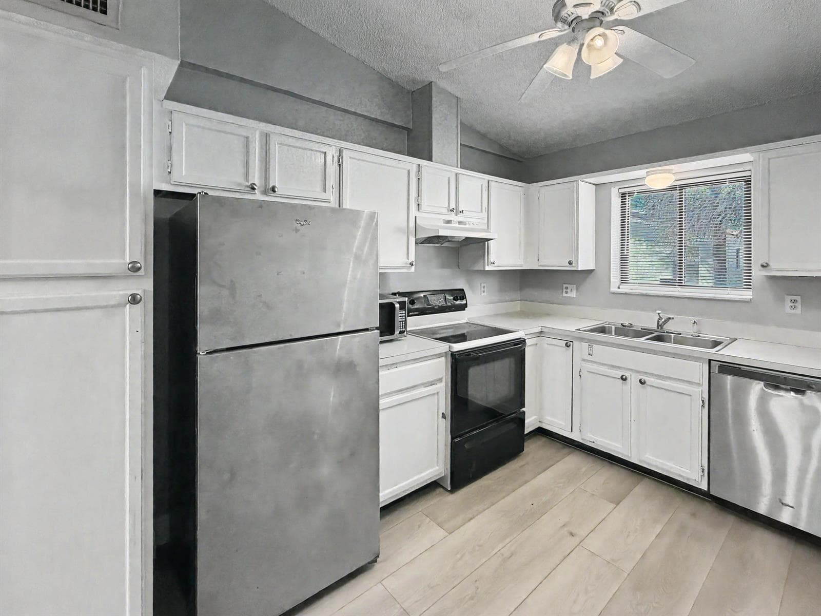 330 Palmwood Place # 210, Boca Raton, FL 33431 photo 4