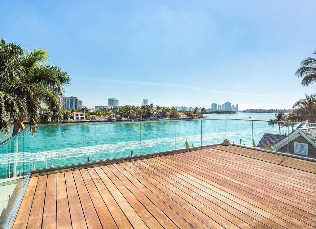 321 E Dilido Dr, Miami Beach, FL 33139 photo 9