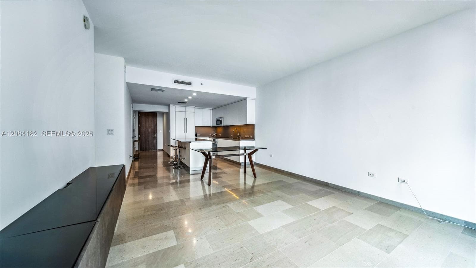 68 SE 6th St # 1605, Miami, FL 33131 photo 6