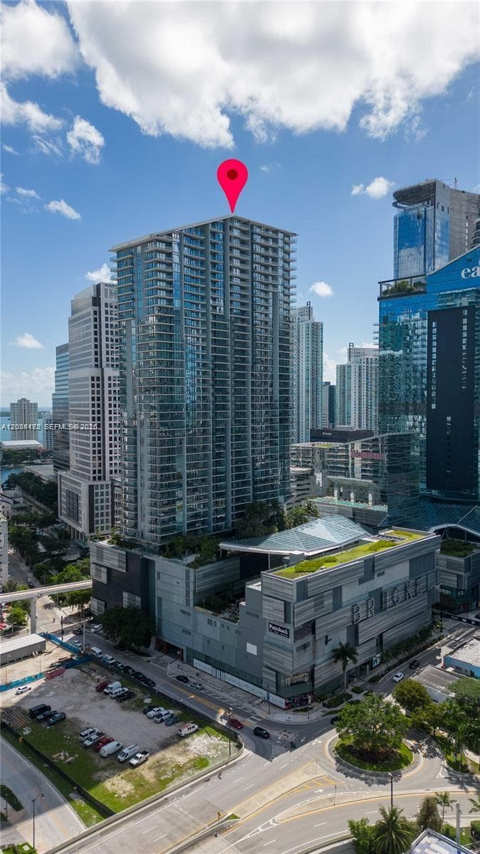 68 SE 6th St # 1605, Miami, FL 33131 photo 4