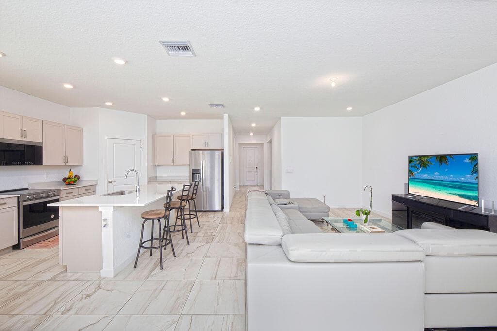 5788 SE SKYBLUE Circle, Stuart, FL 34997 photo 12