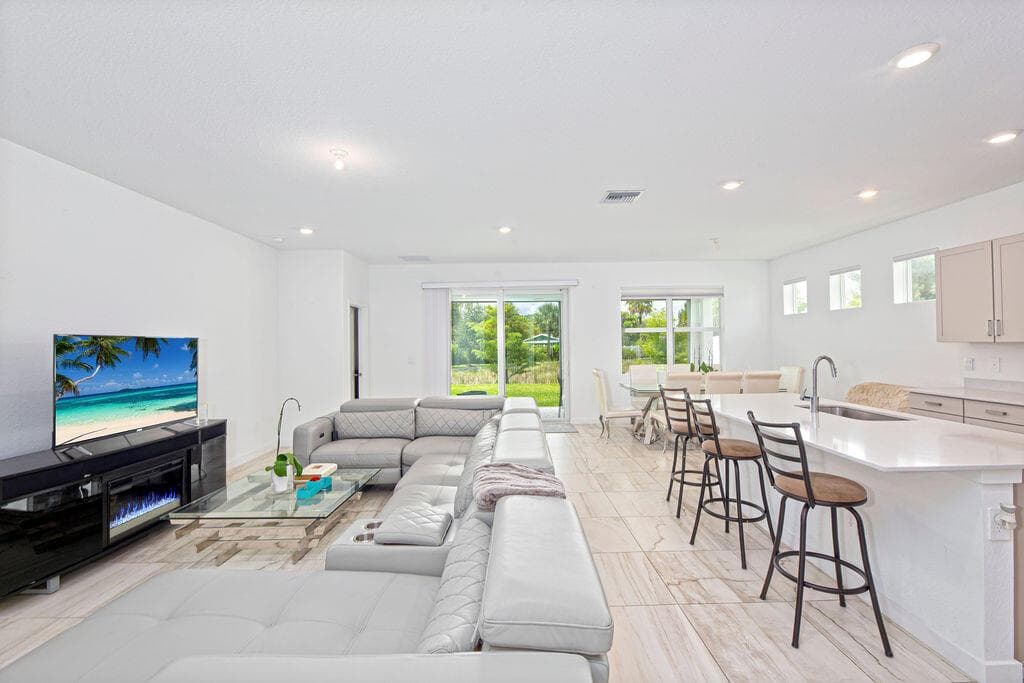 5788 SE SKYBLUE Circle, Stuart, FL 34997 photo 7