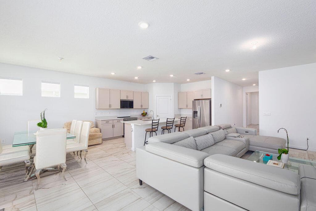 5788 SE SKYBLUE Circle, Stuart, FL 34997 photo 11