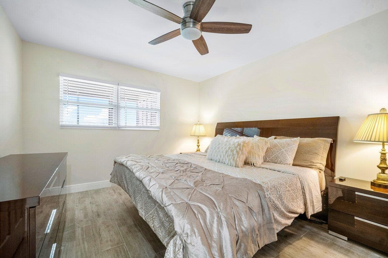 76 FLANDERS B, Delray Beach, FL 33484 photo 13