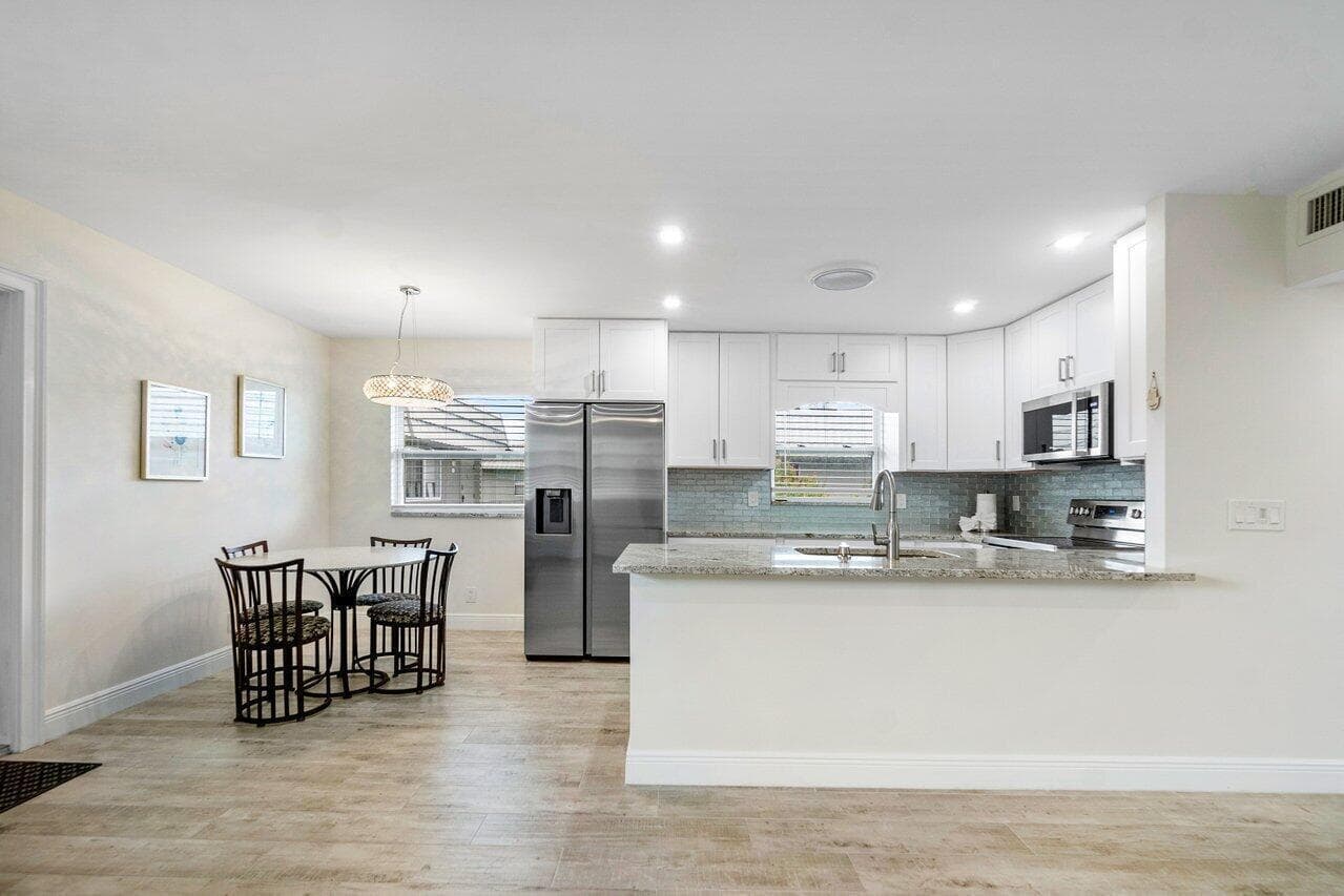 76 FLANDERS B, Delray Beach, FL 33484 photo 5
