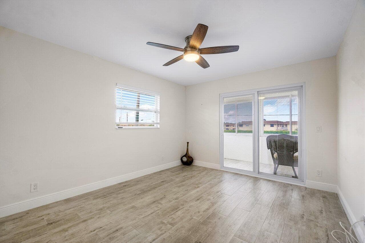 76 FLANDERS B, Delray Beach, FL 33484 photo 11