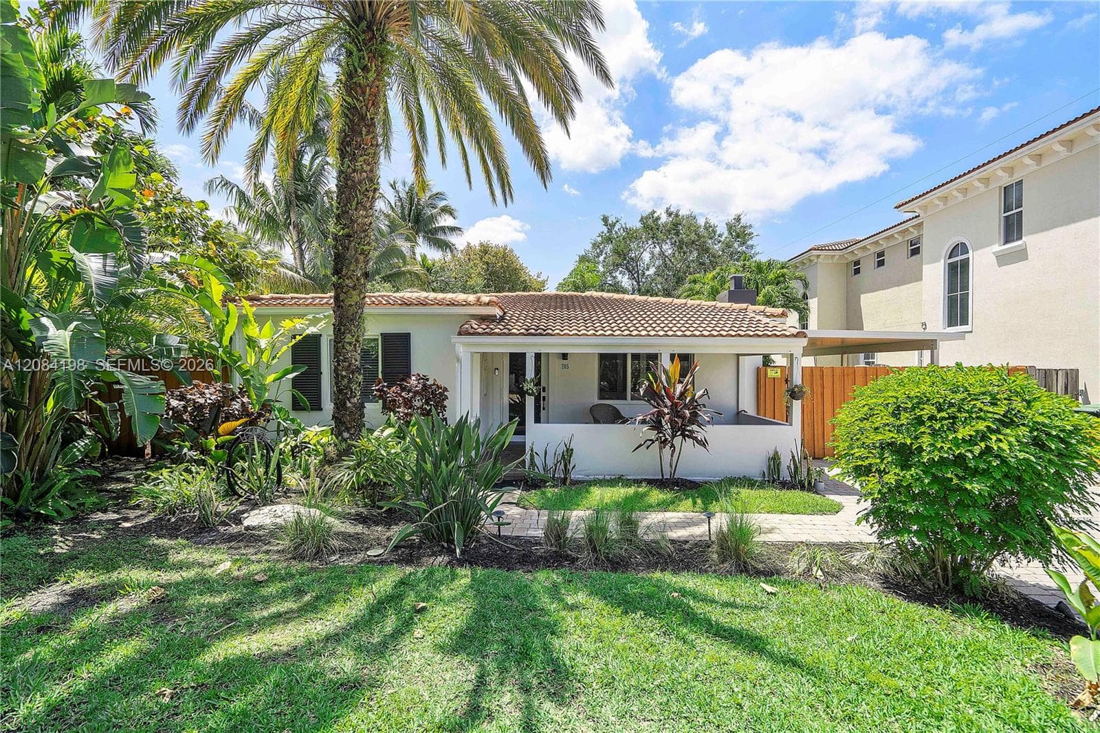 705 SW 8th Ave, Fort Lauderdale, FL 33315