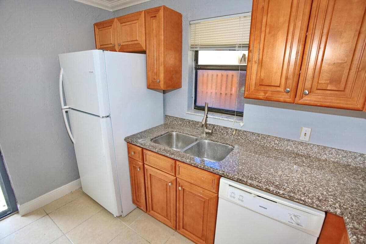 7531 Courtyard Run E, Boca Raton, FL 33433 photo 9