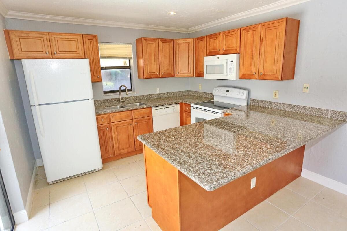 7531 Courtyard Run E, Boca Raton, FL 33433 photo 11