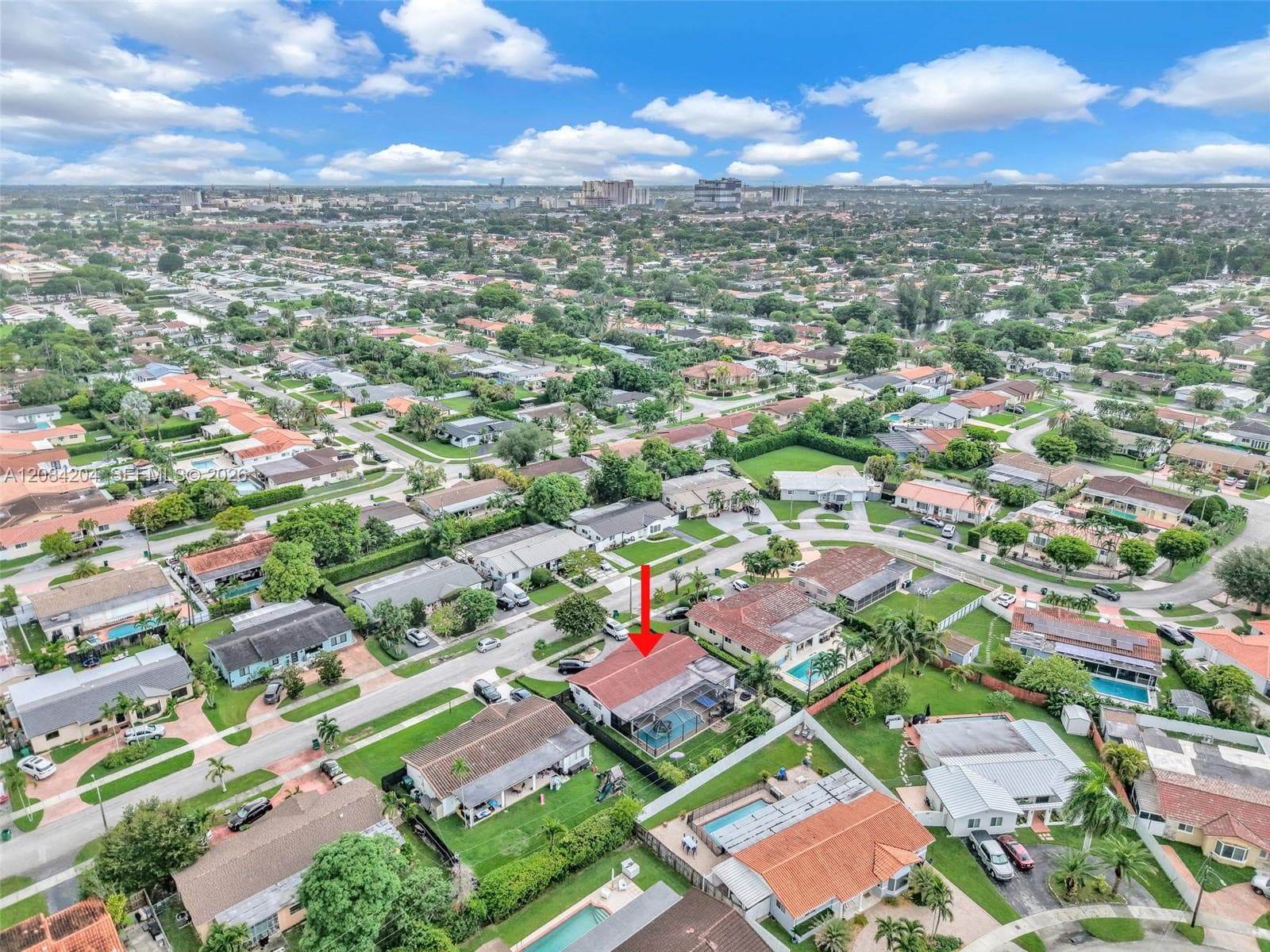 2211 SW 98th Pl, Miami, FL 33165 photo 9