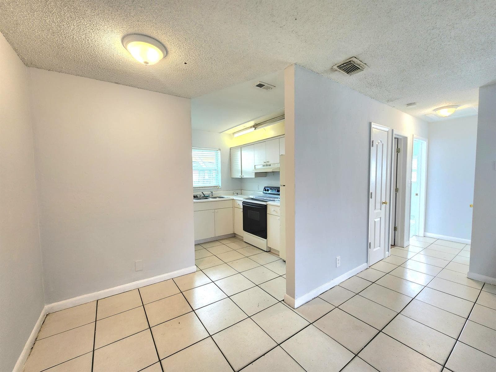 215 SW 1ST Court # 1-2, Pompano Beach, FL 33060 photo 5