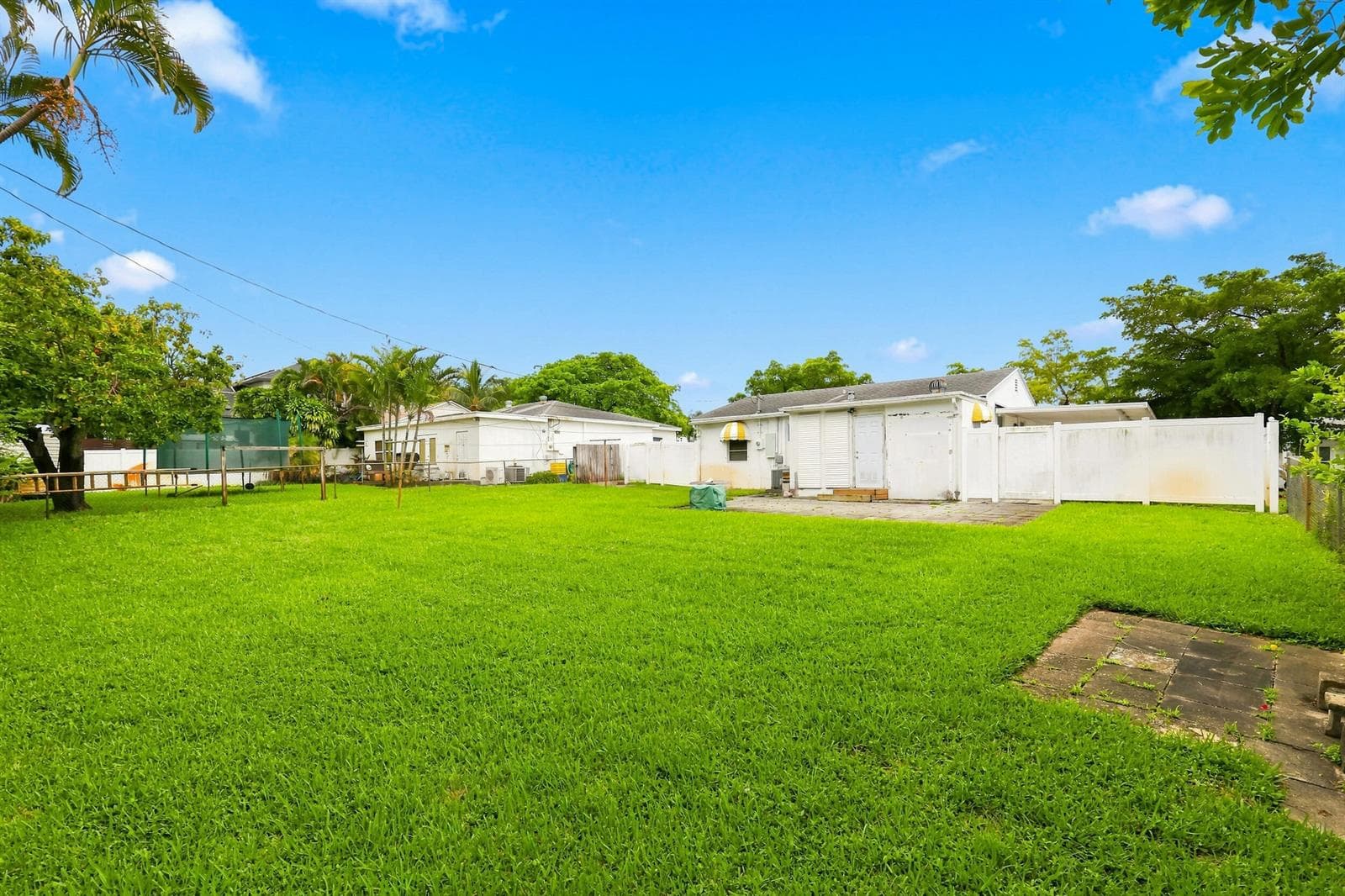 933 UPLAND Road, West Palm Beach, FL 33401 photo 8