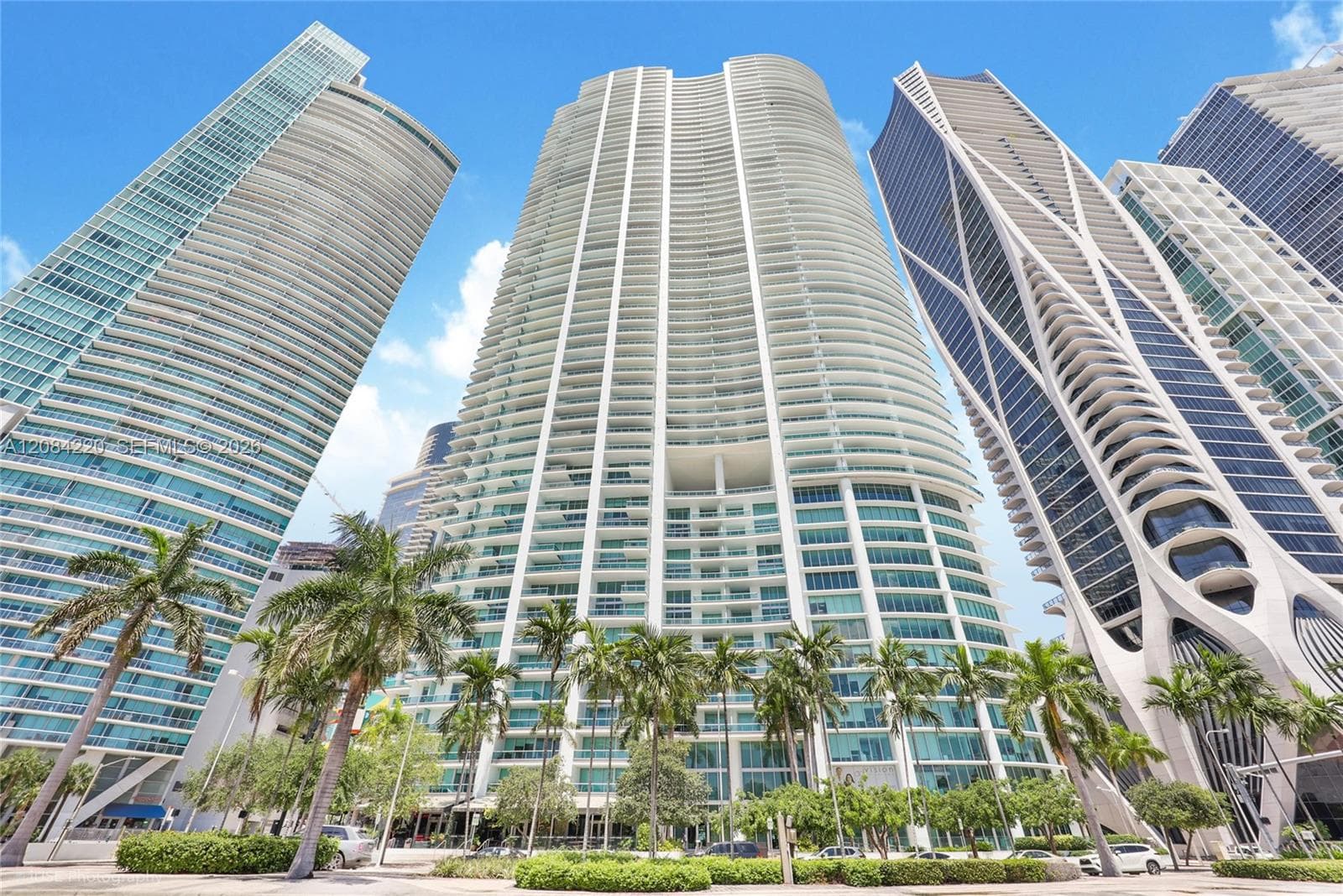 900 Biscayne Blvd # 3007, Miami, FL 33132 photo 2