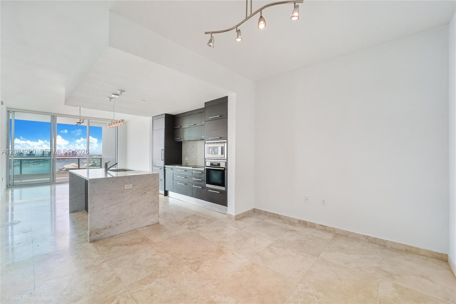 900 Biscayne Blvd # 3007, Miami, FL 33132 photo 7