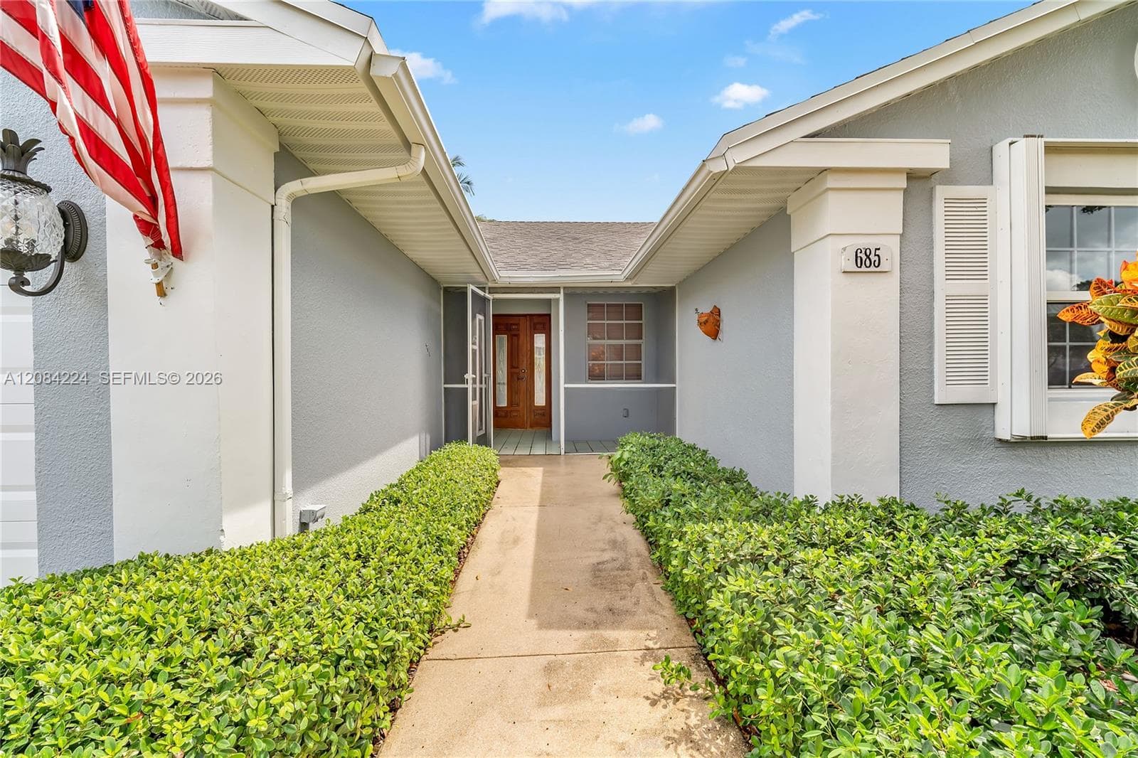 685 SE 25th Ln, Homestead, FL 33033 photo 6