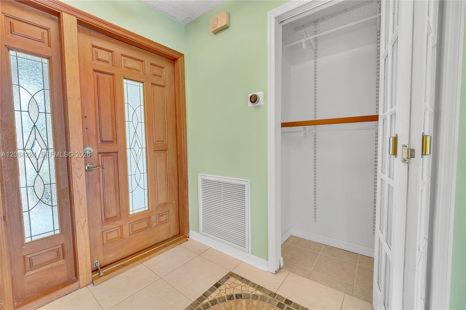 685 SE 25th Ln, Homestead, FL 33033 photo 9