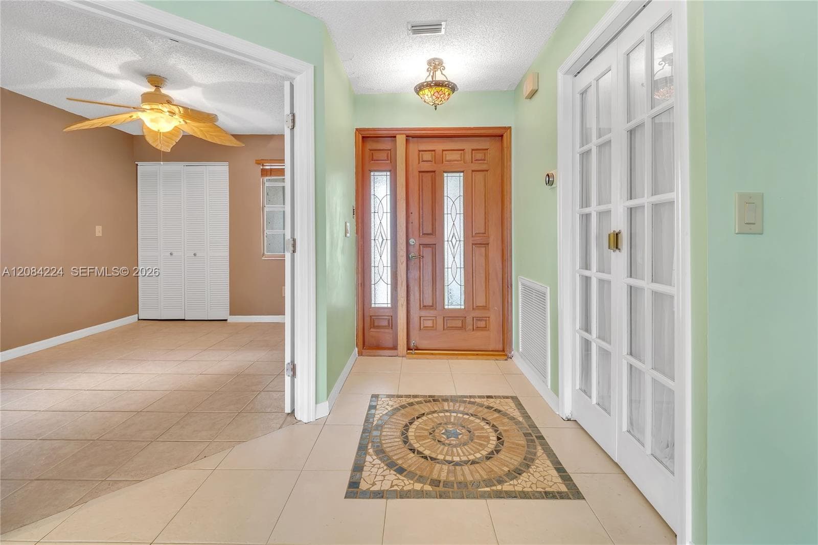 685 SE 25th Ln, Homestead, FL 33033 photo 8