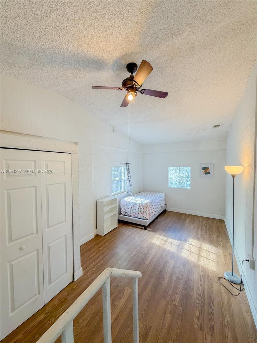 2740 Dewey St, Hollywood, FL 33020 photo 10