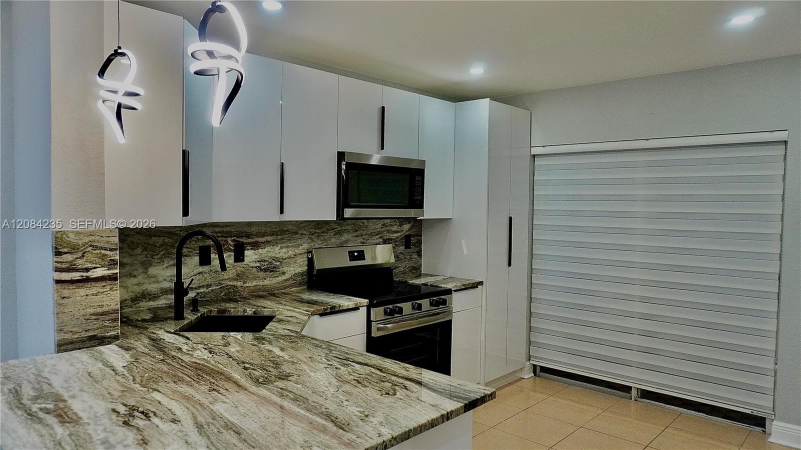 13259 SW 9th Ln, Miami, FL 33184 photo 4