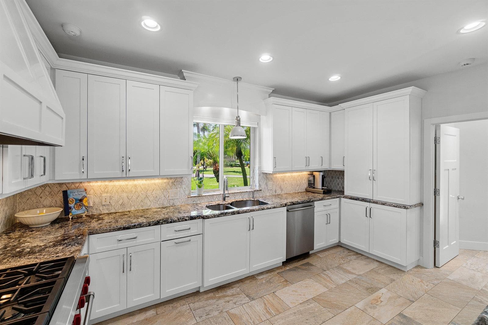 225 NW 11TH Street, Delray Beach, FL 33444 photo 9