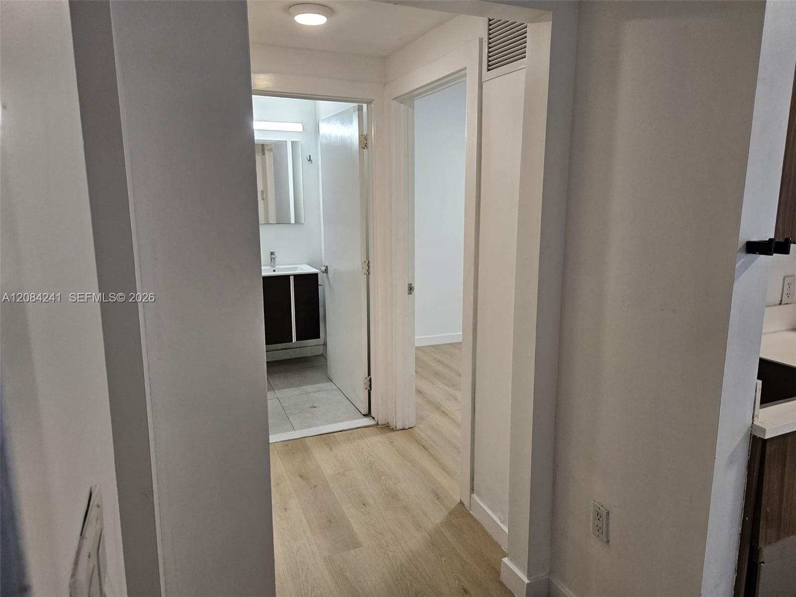 557 Michigan Ave # 211 W/PARKING, Miami Beach, FL 33139 photo 7
