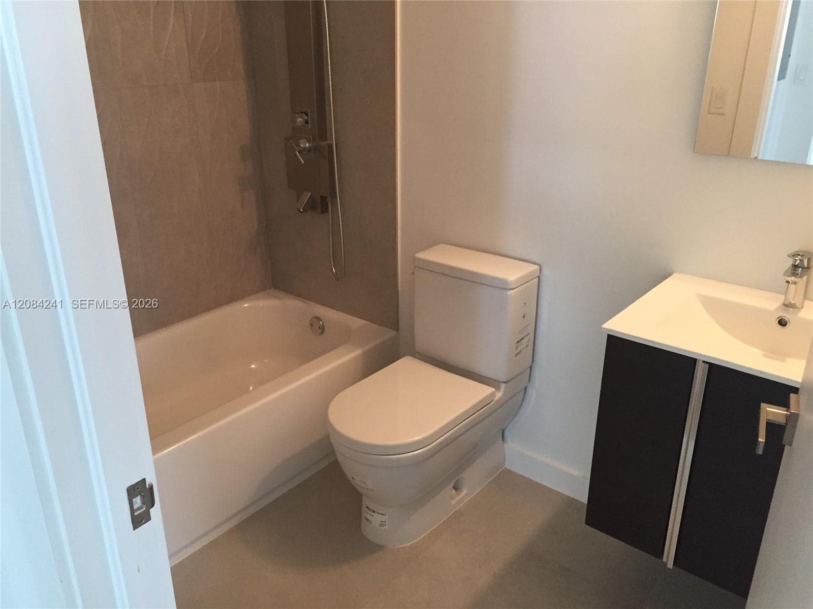 557 Michigan Ave # 211 W/PARKING, Miami Beach, FL 33139 photo 8