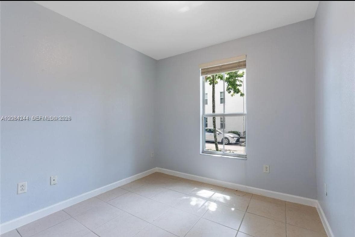17067 SW 93rd St # 17067, Miami, FL 33196 photo 13