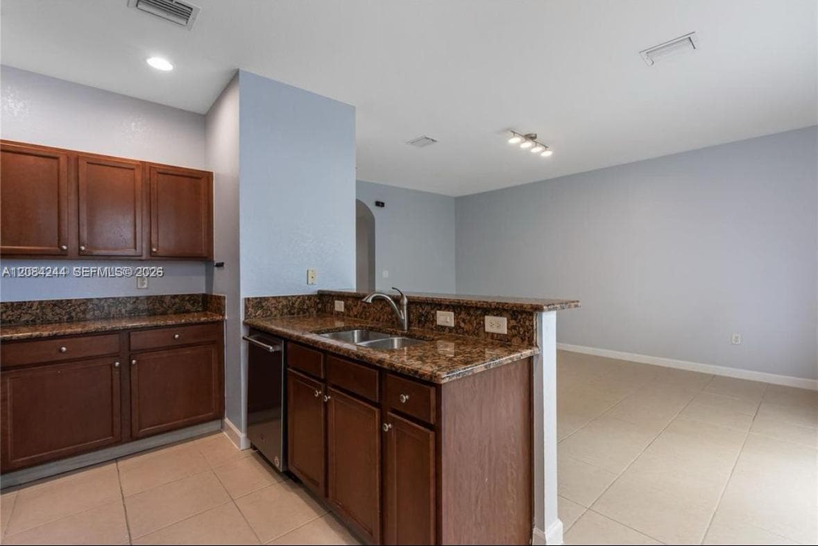 17067 SW 93rd St # 17067, Miami, FL 33196 photo 9